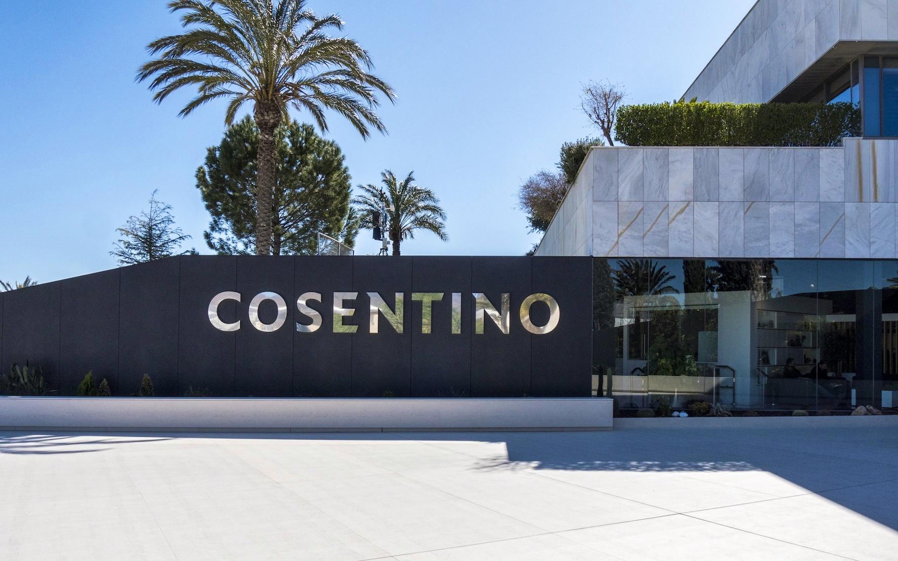 Image of Entrada HQ Cosentino 1 in Cosentinokoncernen rapporterar starka resultat 2020 - Cosentino