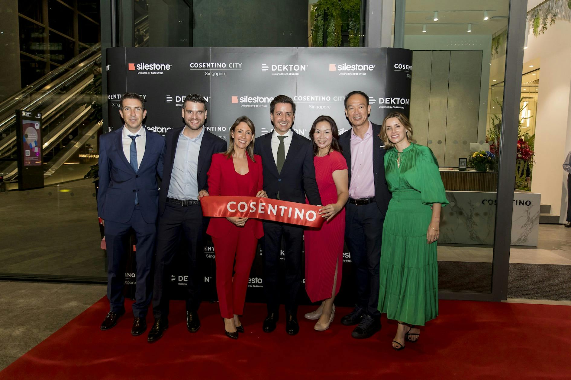 Image 34 of Cosentino City Singapur Opening.jpg?auto=format%2Ccompress&fit=crop&ixlib=php 3.3 in Asia-Pacific Distributors Convention 2018 - Cosentino