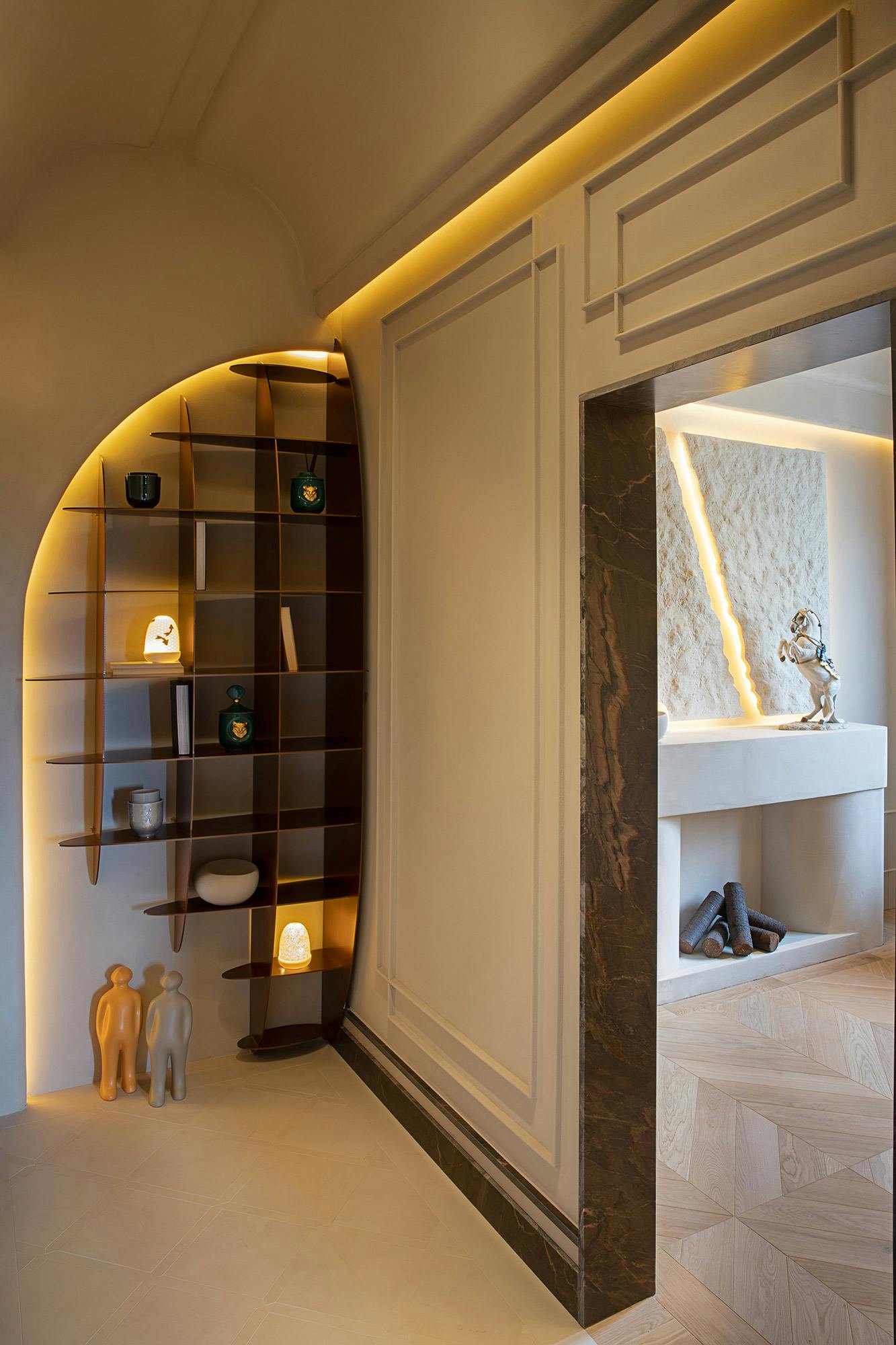 Image 57 of casa decor 2024 recibidor juka 02.jpg?auto=format%2Ccompress&ixlib=php 3.3 in A journey to the best of Art Deco Paris through a bathroom - Cosentino