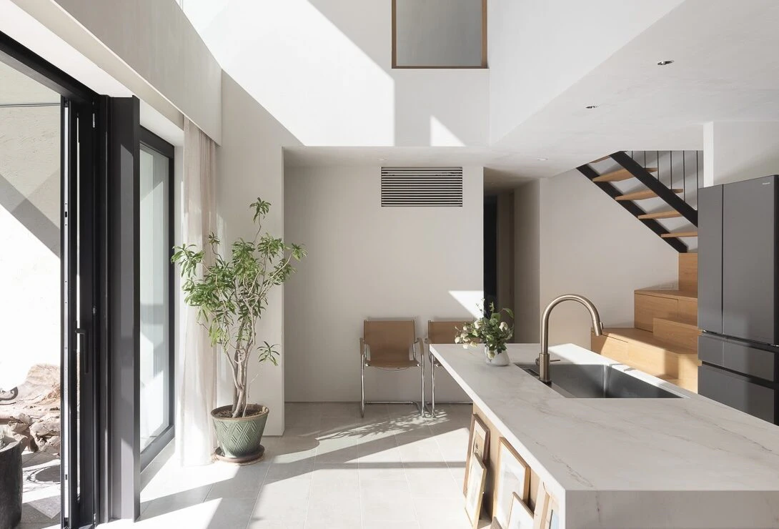 Naoi Architecture (6) Naoi Architecture (6)