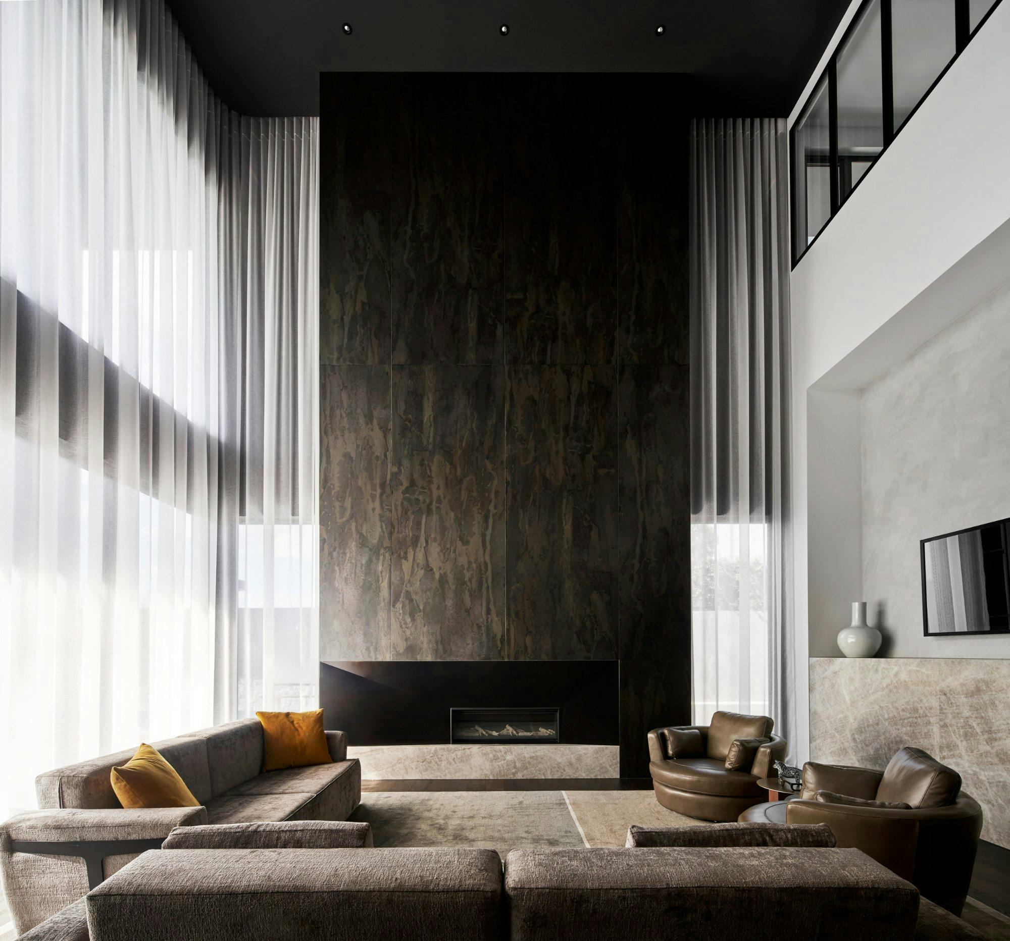 Bildnummer 44 des aktuellen Abschnitts von This ‘new traditional’ style home relies on stylish and robust materials such as Dekton and Sensa von Cosentino Österreich