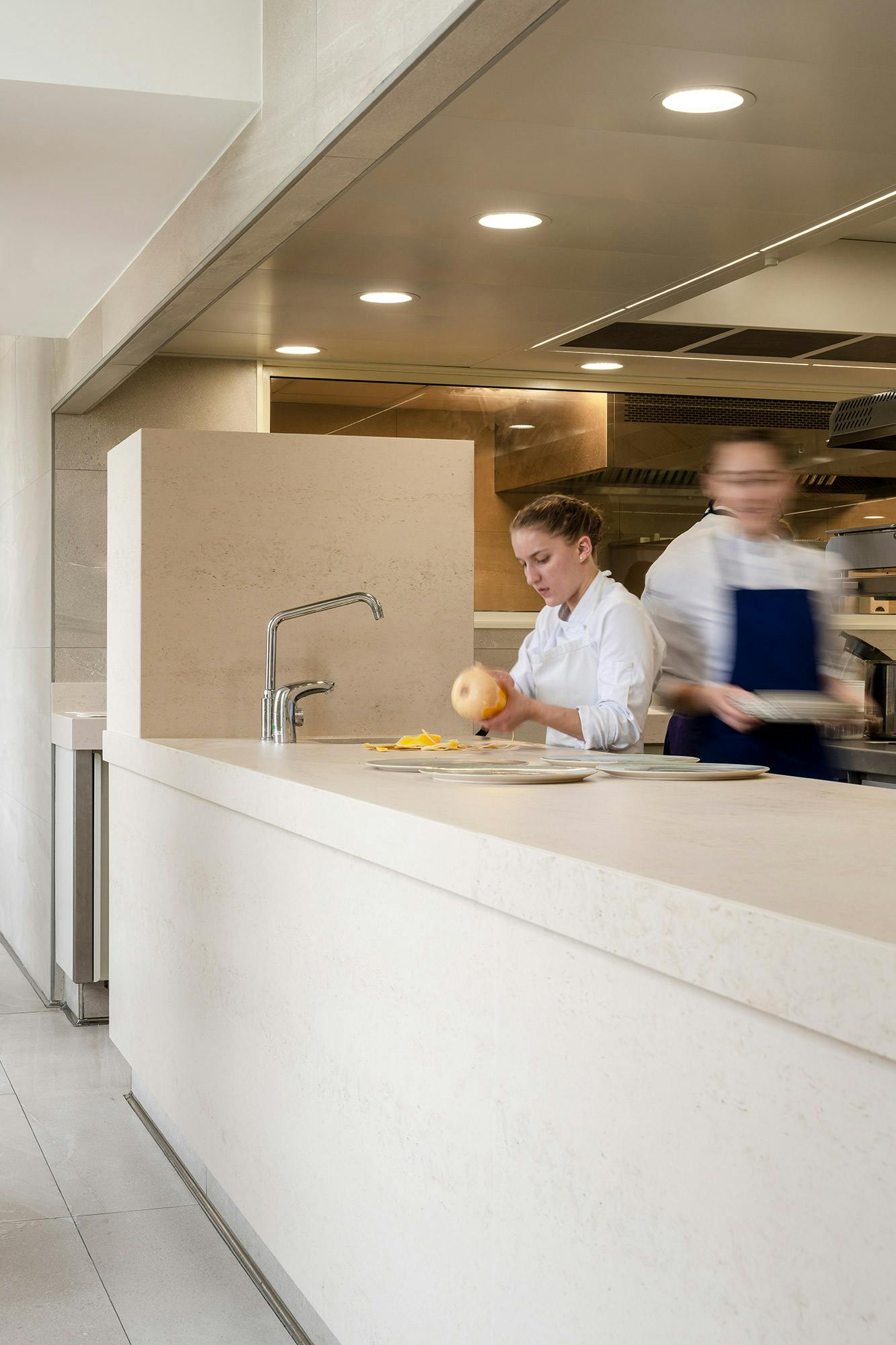 Bildnummer 45 des aktuellen Abschnitts von The sophistication and strength of Cosentino brands for award-winning chef Christophe Hay’s new 5-star hotel  von Cosentino Österreich
