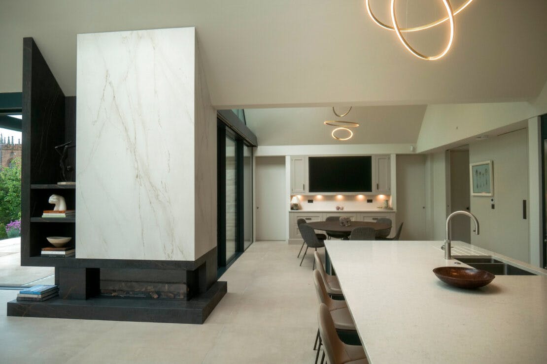 The elegant bespoke Dekton fireplace that catches the eye - Cosentino ...