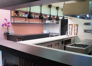 Bildnummer 32 des aktuellen Abschnitts von Die offene Küche des Küchenchefs Oswaldo Oliva – Restaurant Lorea (Mexiko) von Cosentino Deutschland