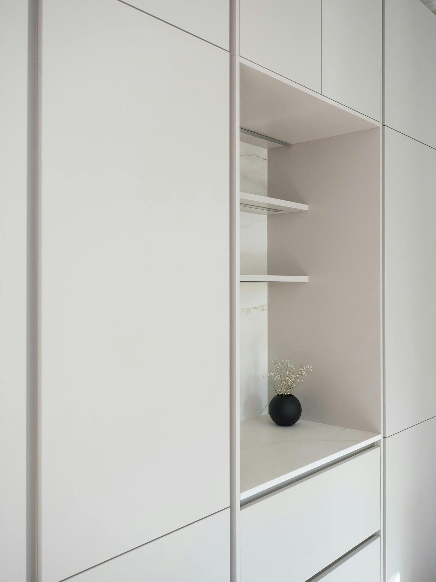Bildnummer 38 des aktuellen Abschnitts von Interior designer Sanna Piitulainen chose Dekton Rem for her new kitchen von Cosentino Deutschland