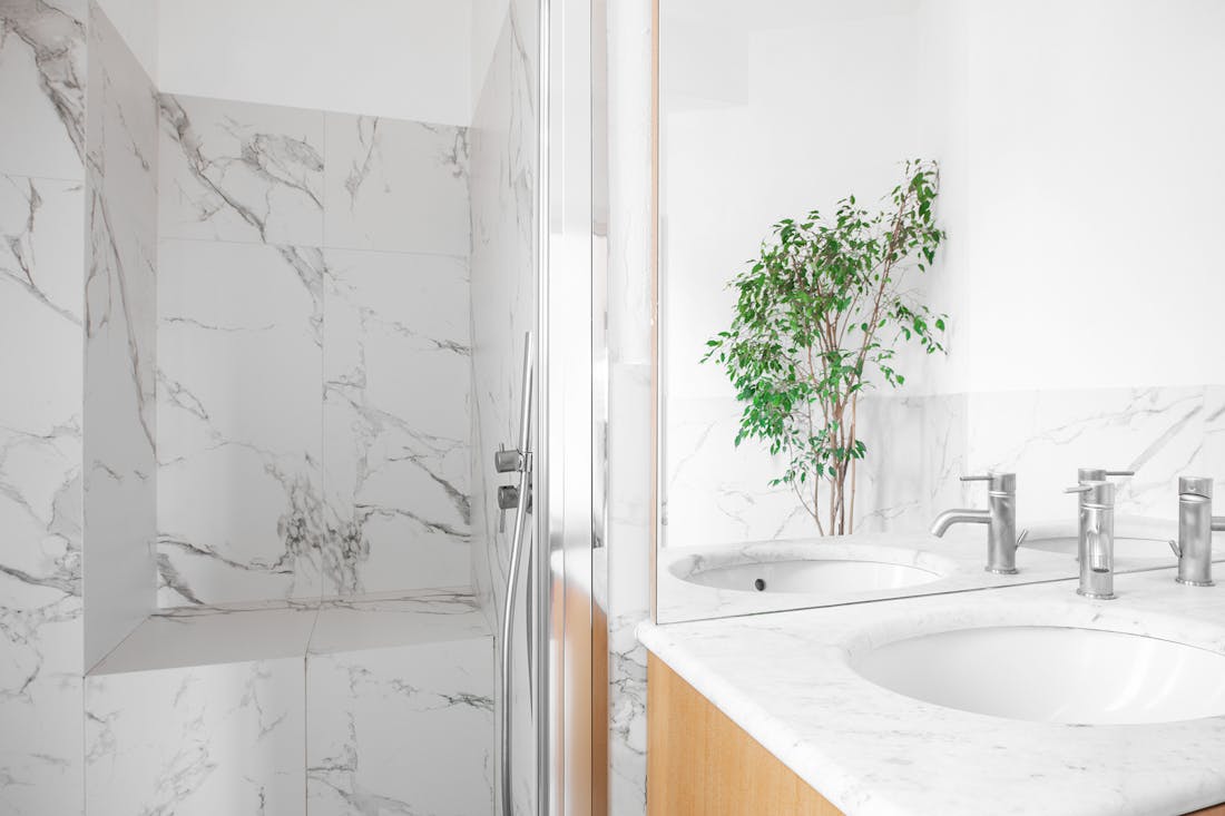 Bildnummer 208 des aktuellen Abschnitts von {{A private bathroom in Milan with a spacious, sturdy and elegant look thanks to Dekton }} von Cosentino Deutschland
