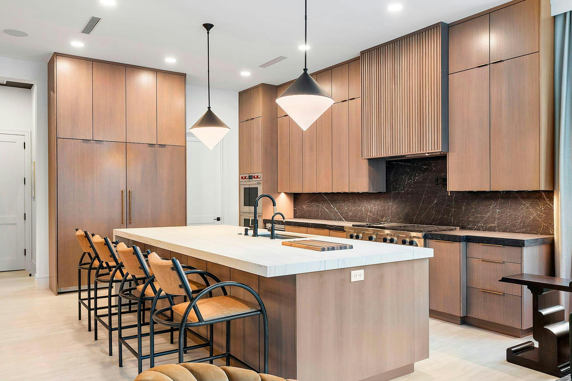 Bildnummer 37 des aktuellen Abschnitts von Dekton Sirius adds a welcoming touch to the kitchens of a residential development in Dubai von Cosentino Deutschland