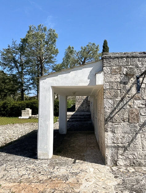 Loft Scarponi, Bestand Loft Scarponi, Bestand