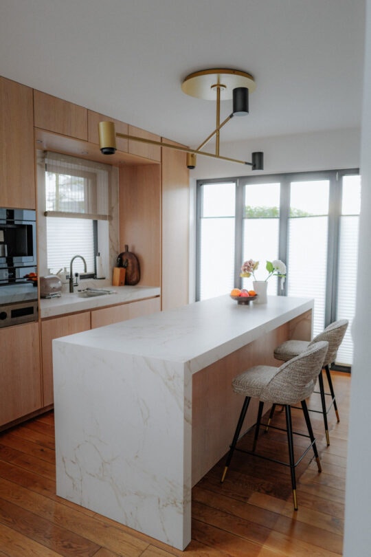 DO01041763 DO01041763