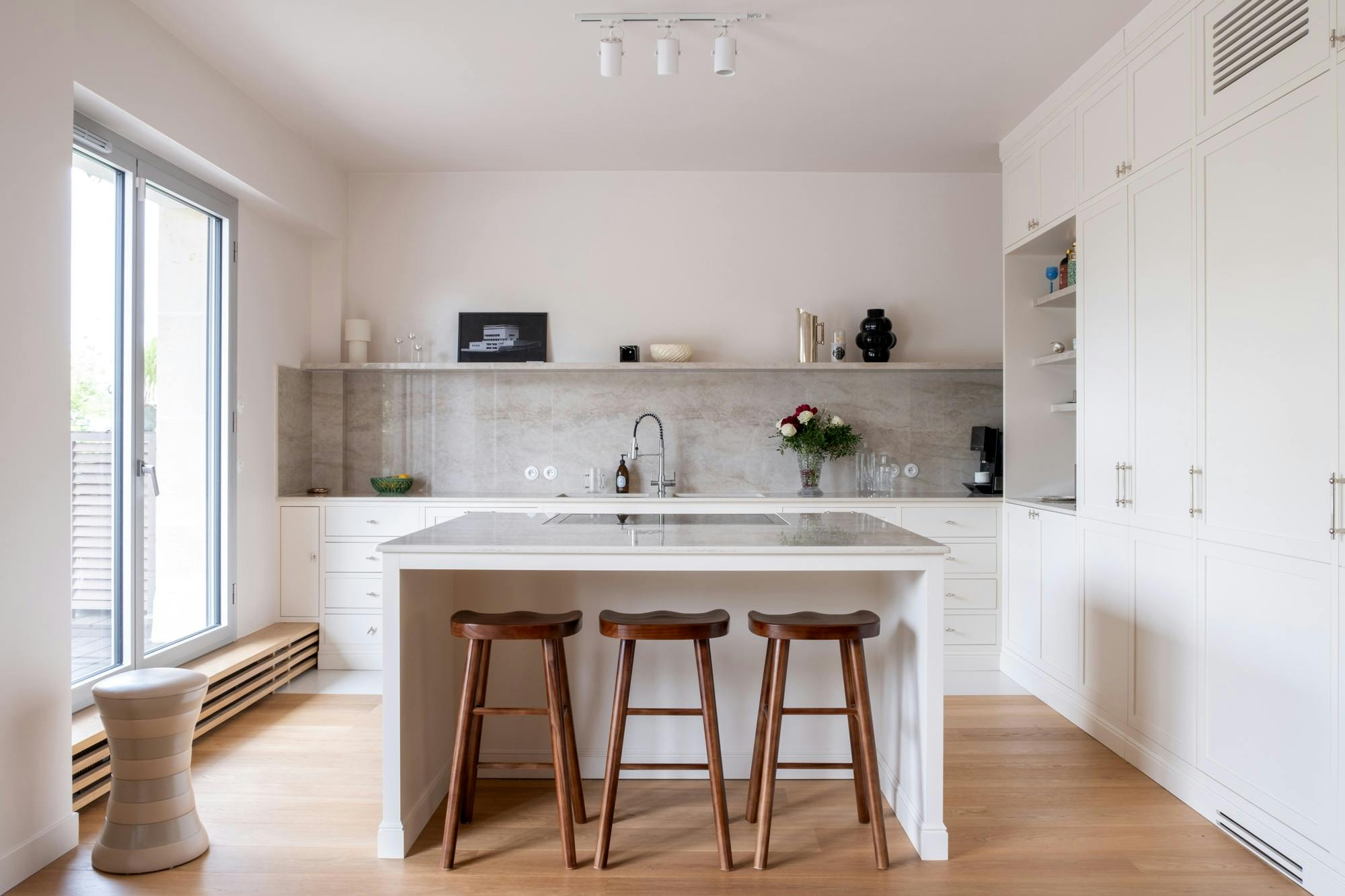 Appartement-Geraldine-Boublil-7 Image 68 of Appartement Geraldine Boublil 7.jpg?auto=format%2Ccompress&ixlib=php 3.3 in Küchen - Cosentino