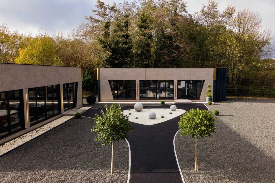 Facade KES Group (1) Facade KES Group (1)