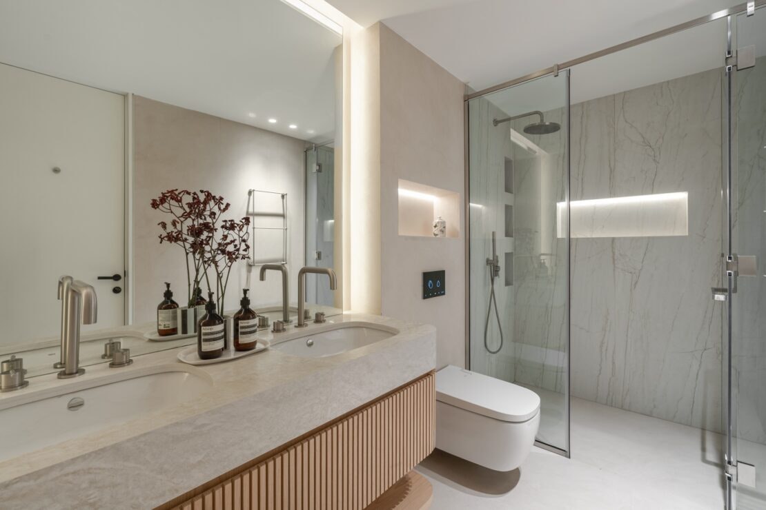 Montenegro (8) Montenegro (8)