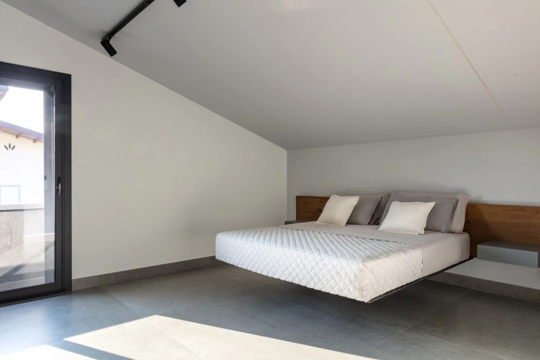 Villa Grey (4) Villa Grey (4)