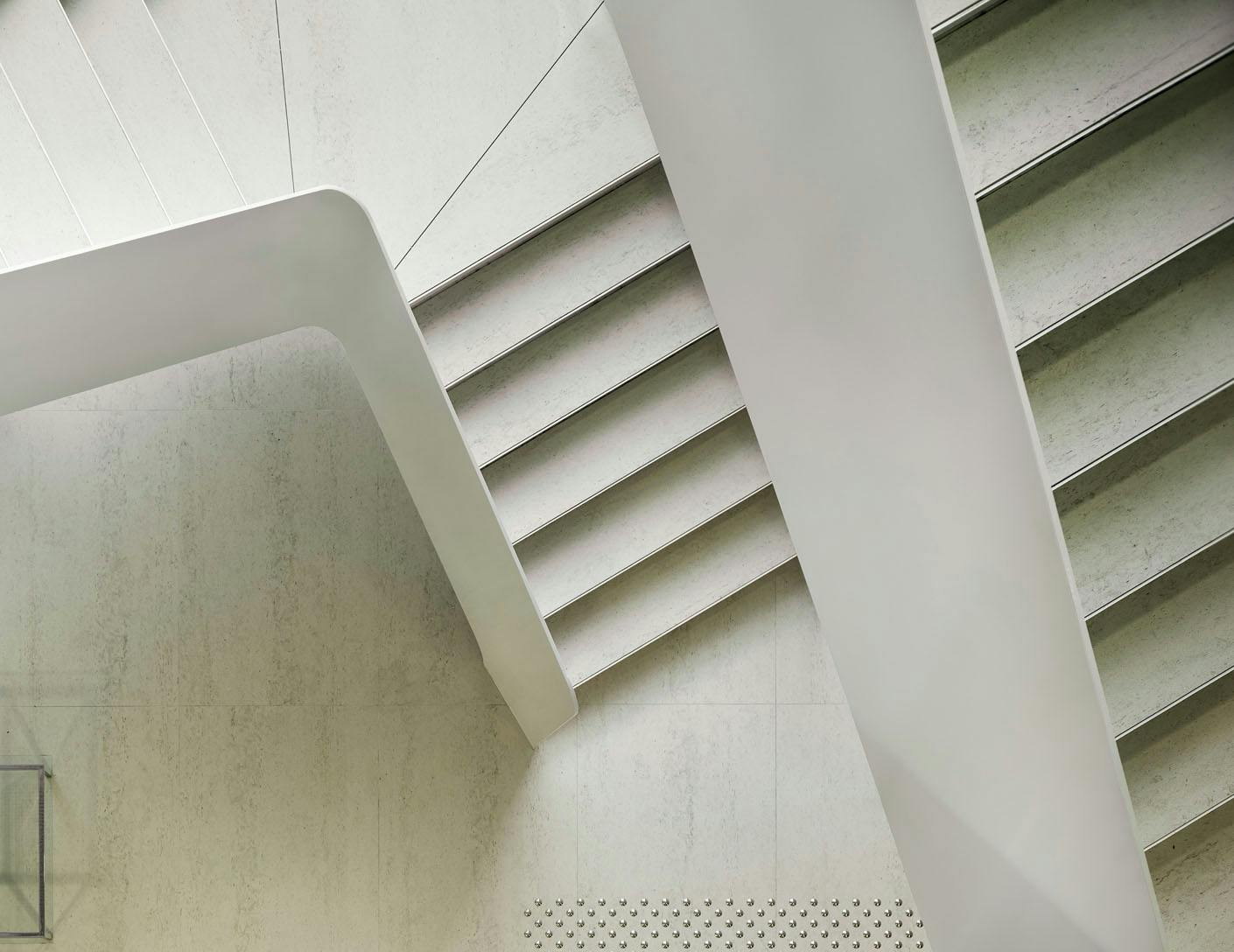 Image of sol arq suelos y pav escaleras.jpg?auto=format%2Ccompress&ixlib=php 3.3 in Floor coverings - Cosentino
