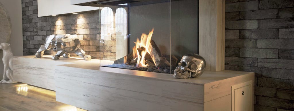 Image number 32 of the current section of {{The welcoming warmth of home that only a fireplace can offer}} in Cosentino Australia