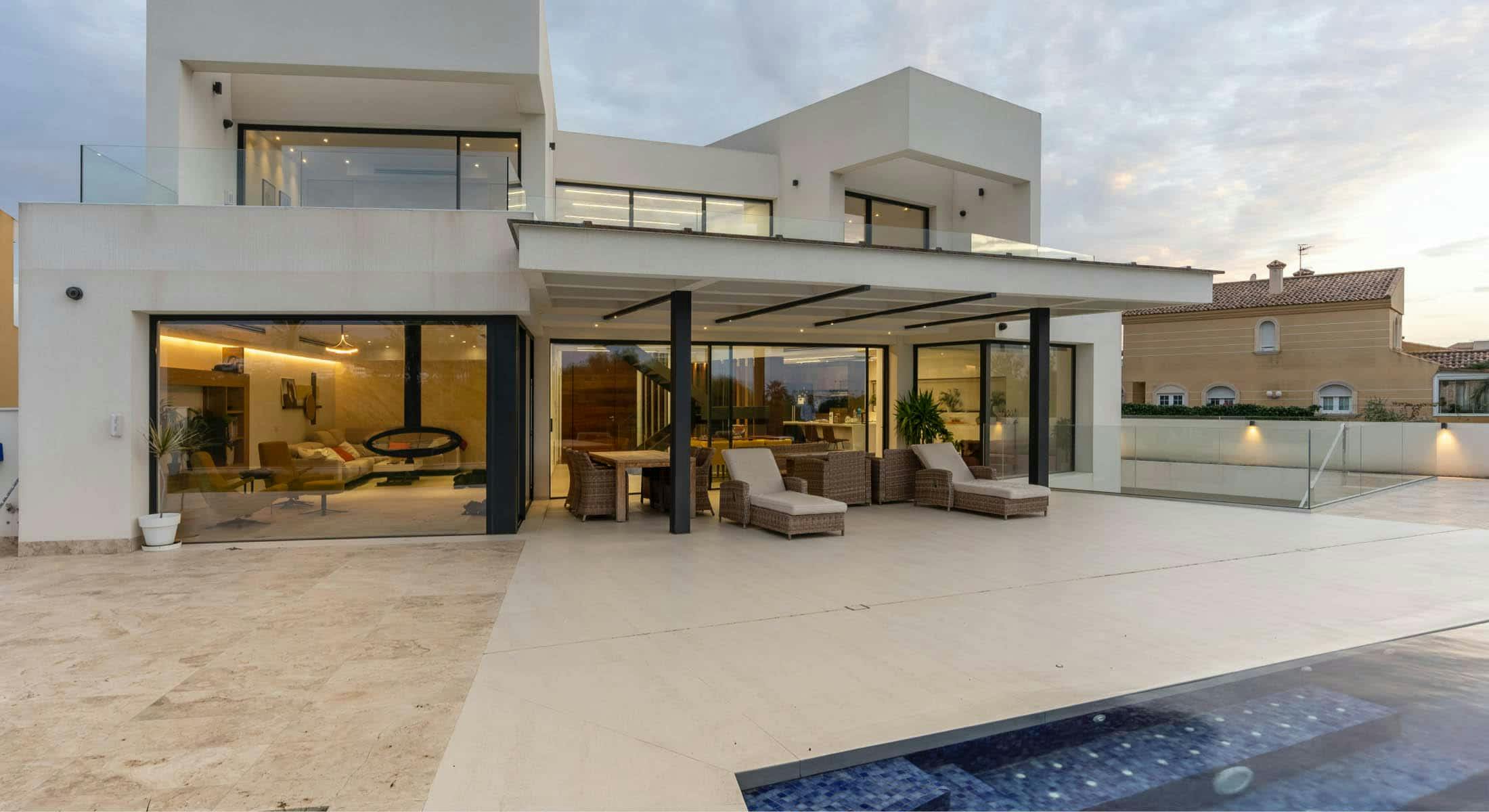 Image number 33 of the current section of Porch and terrace in a single finish in Cosentino Australia