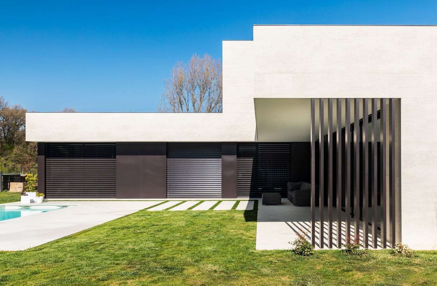 Image number 33 of the current section of TR House in Cosentino Australia