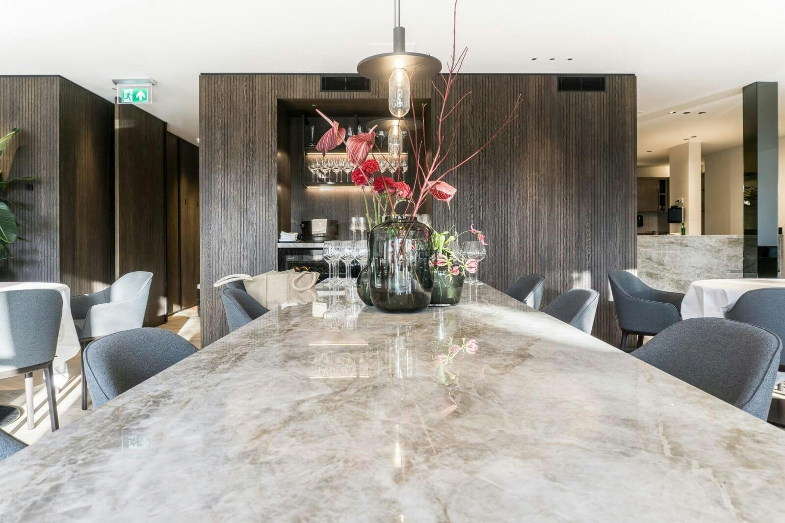 Image number 2 of the current section of Alma restaurant in Cosentino Australia
