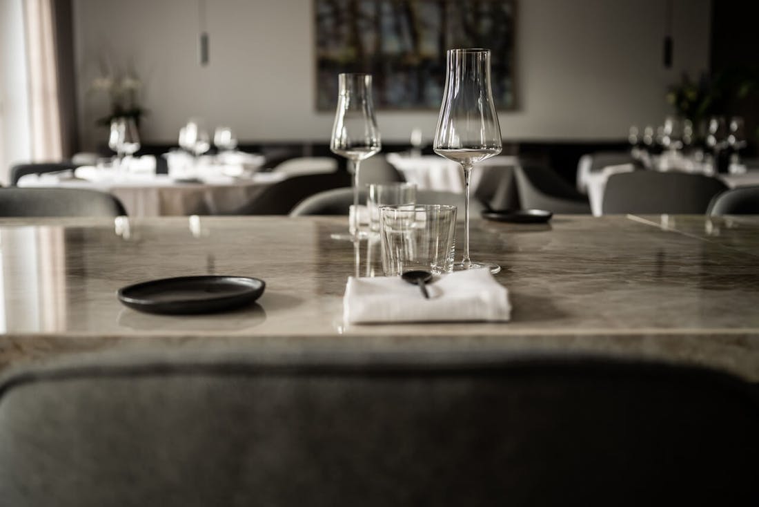 Image number 32 of the current section of Alma restaurant in Cosentino Australia