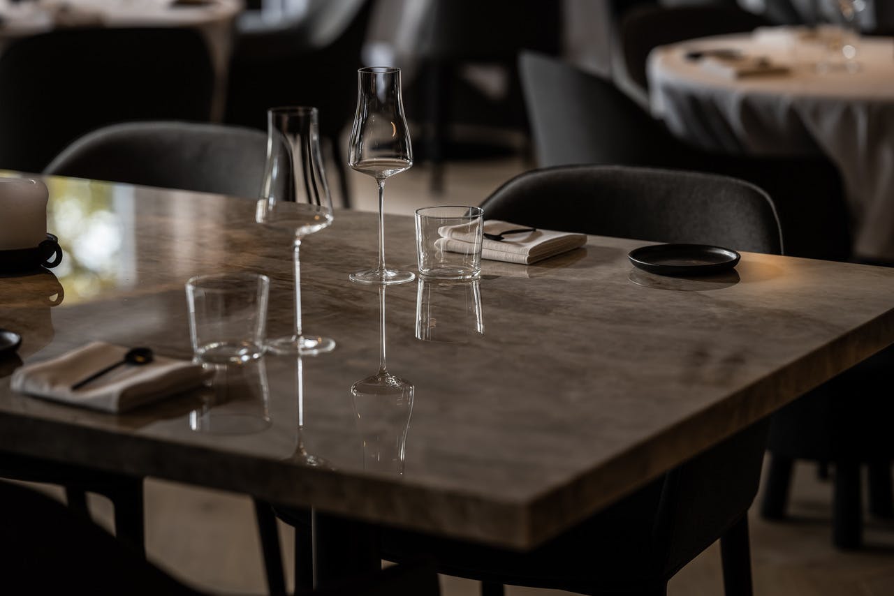 Image number 35 of the current section of Alma restaurant in Cosentino Australia
