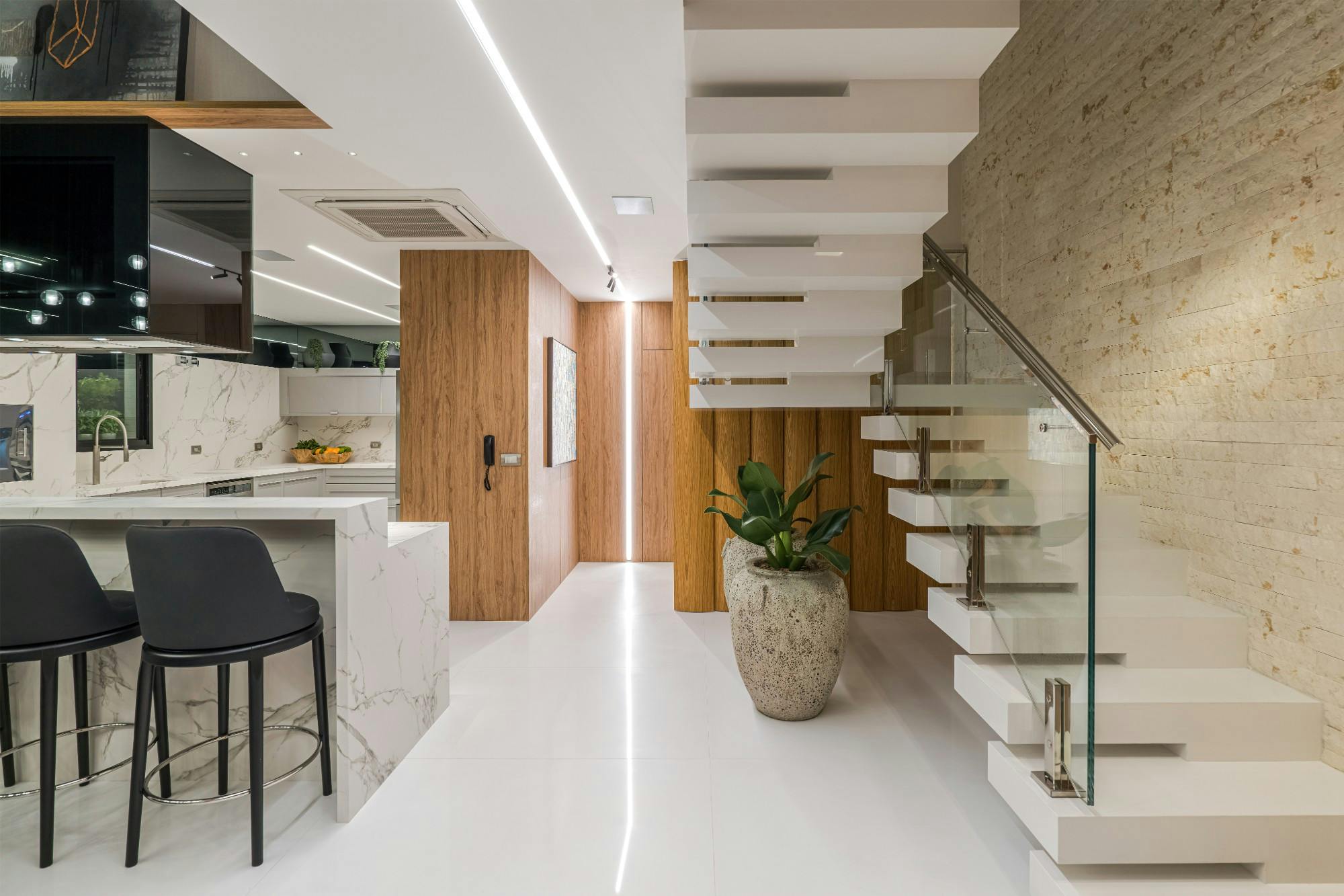 Image number 54 of the current section of The conversion of three flats into a single luxury home is taken to the next level thanks to Cosentino in Cosentino Australia