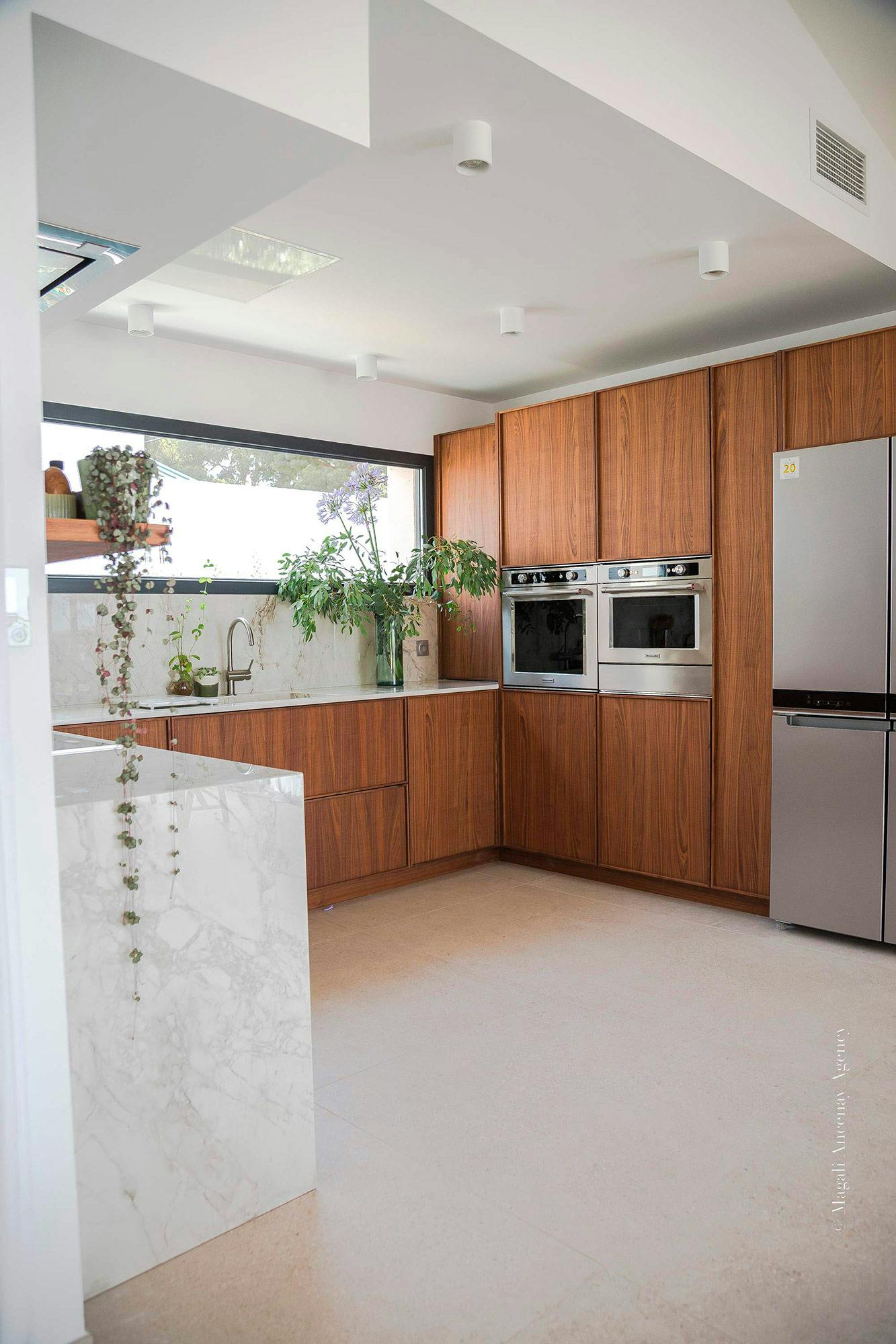 Image number 35 of the current section of The perfect kitchen for a food stylist in Cosentino Australia