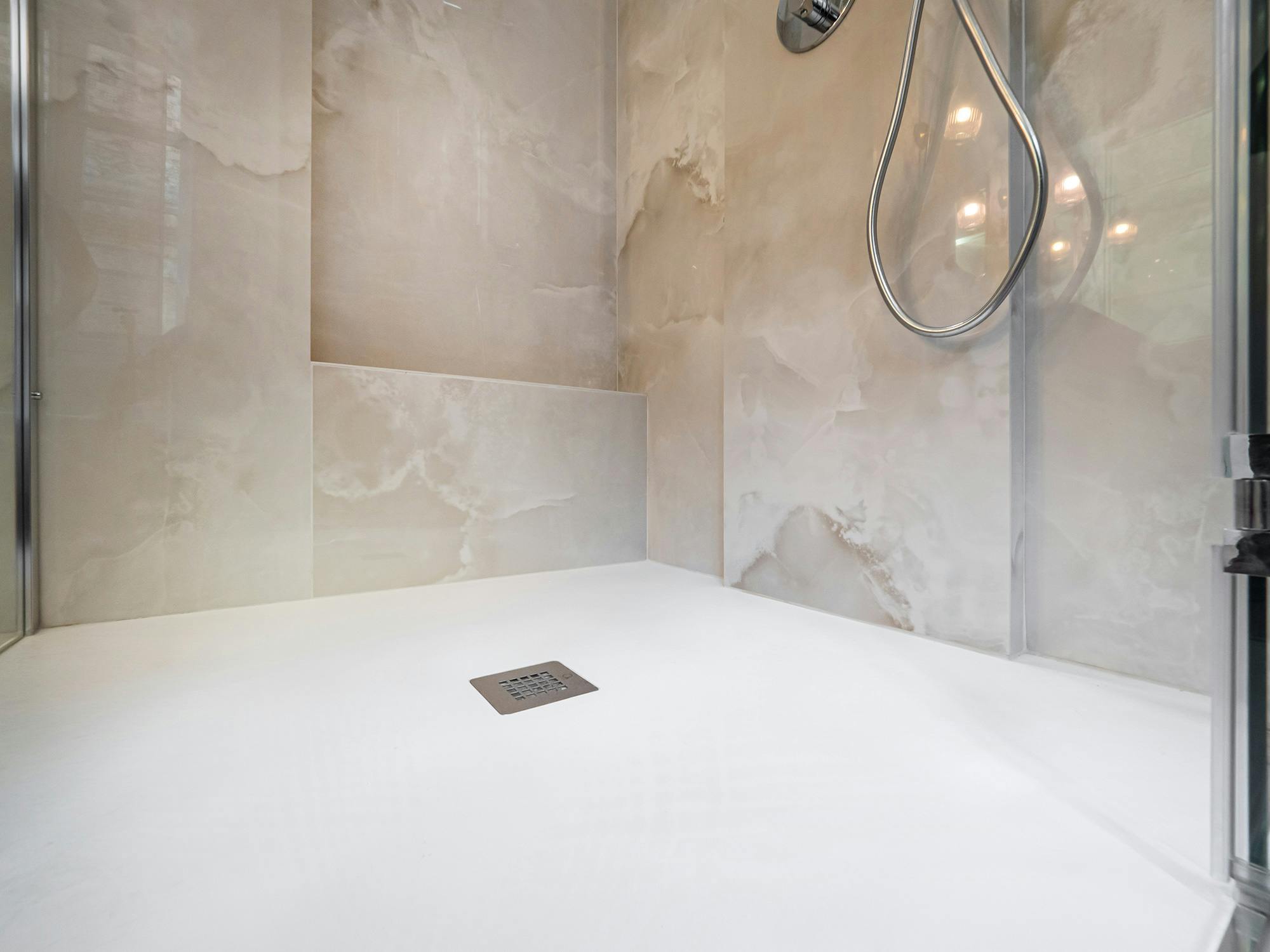 Image number 41 of the current section of A bathroom blending in with the historic building’s past in Cosentino Australia