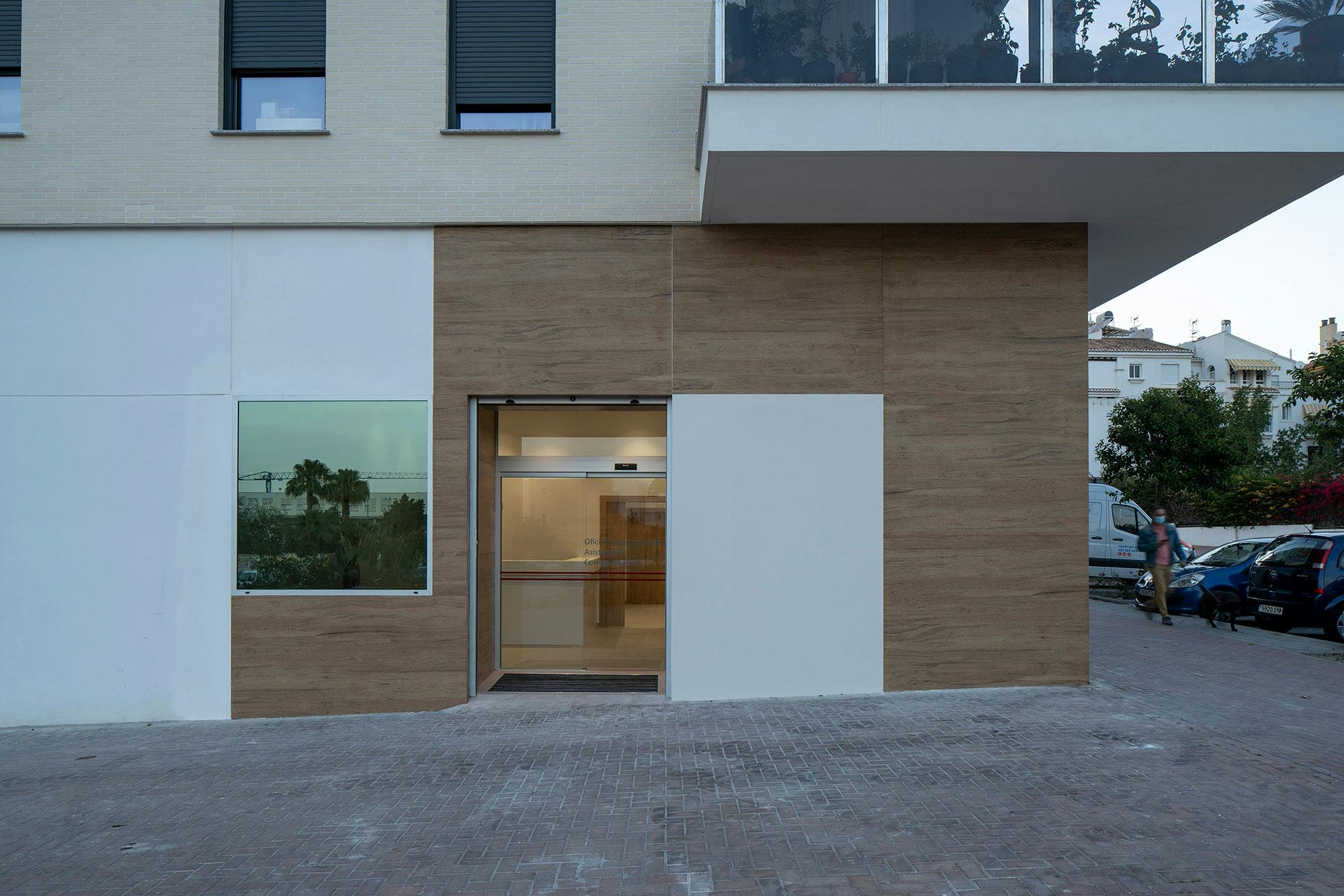 Image number 36 of the current section of New look for the Land Registry offices in Motril in Cosentino Australia