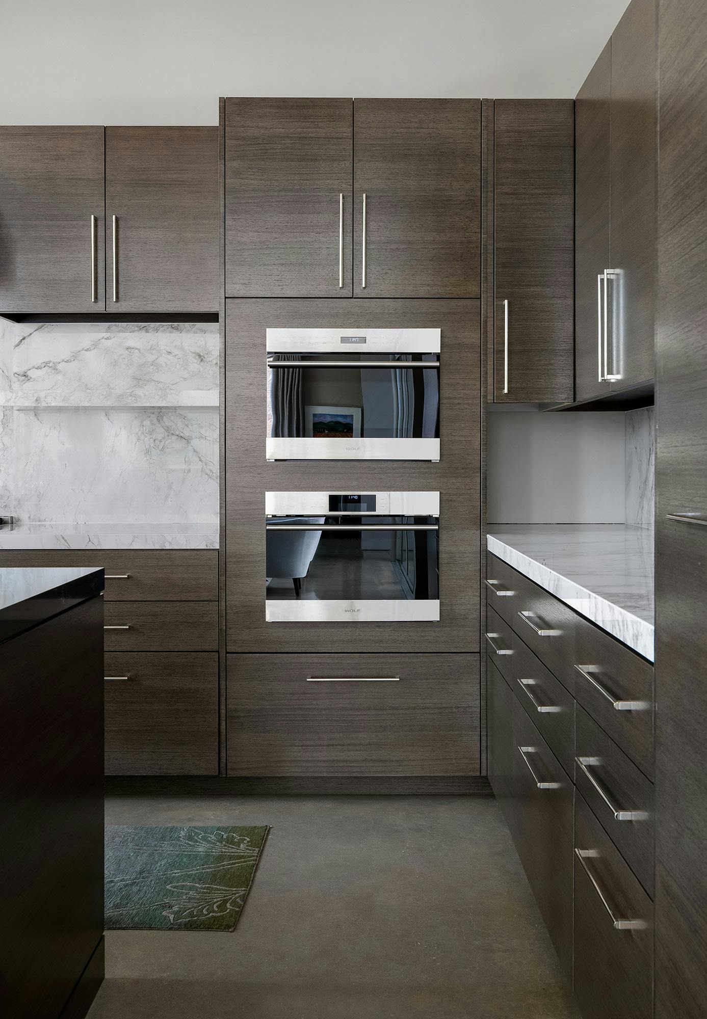 Image number 38 of the current section of An upscale contemporary home in Dallas with Dekton in Cosentino Australia