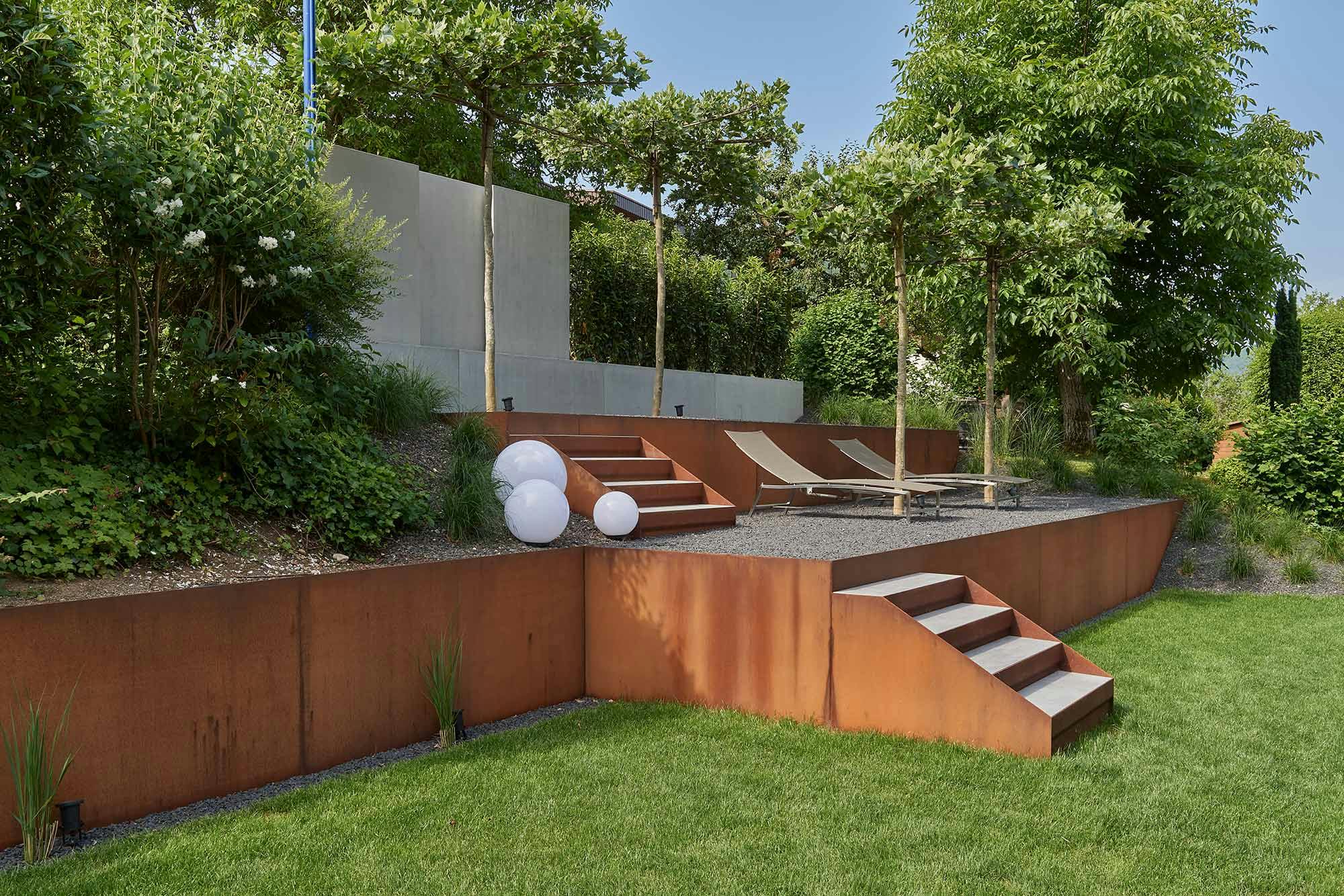 Image number 36 of the current section of Dekton, the perfect solution for a garden exposed to extreme temperature changes in Cosentino Australia