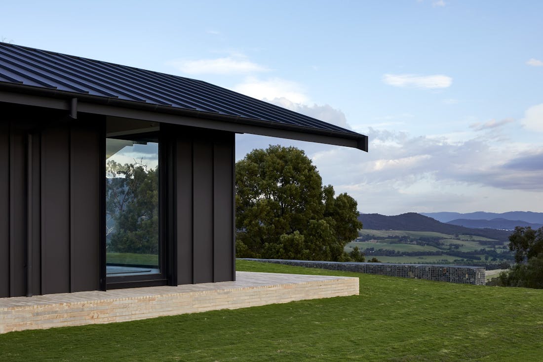 RachcoffVella_Cosh_Gruyere_©TatjanaPlitt_1195 (1) Image 38 of RachcoffVella Cosh Gruyere %C2%A9TatjanaPlitt 1195 1.jpg?auto=format%2Ccompress&fit=crop&ixlib=php 3.3 in Gruyere Farmhouse: A Harmonious Fusion of Functionality and Design in the Yarra Valley - Cosentino