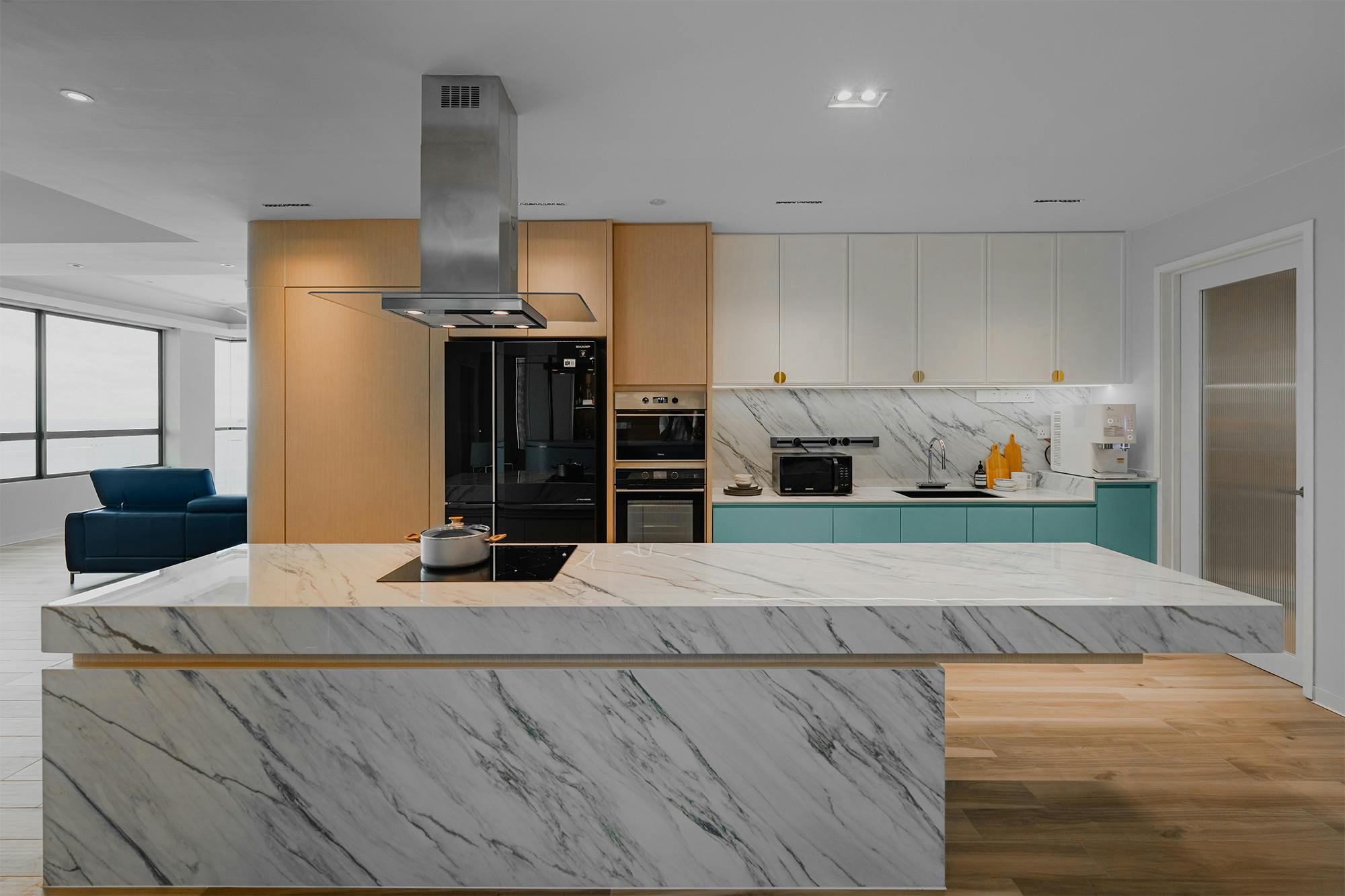 Seaside-Serenity-Residence-9 Image 46 of Seaside Serenity Residence 9.jpg?auto=format%2Ccompress&ixlib=php 3.3 in Livings Room - Cosentino