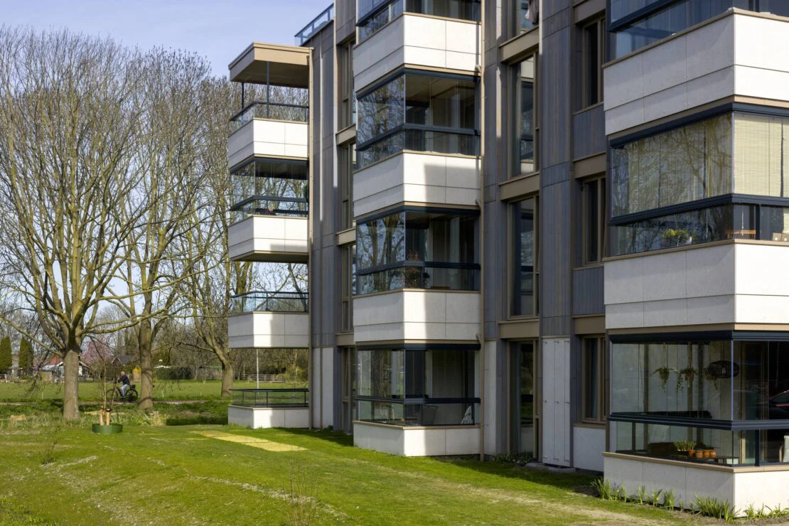 Facade Knoest (10) Facade Knoest (10)