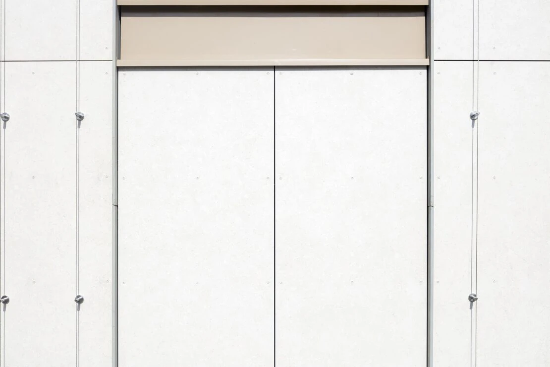 Facade Knoest (5) Facade Knoest (5)