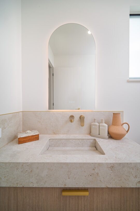 The-Coral-Display-House-10 The-Coral-Display-House-10