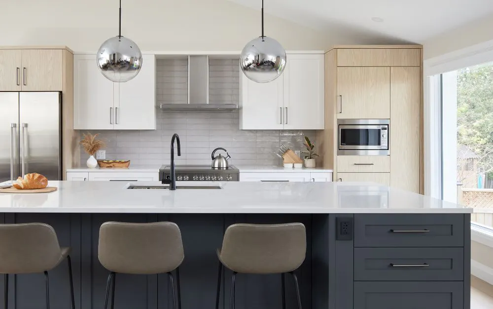 2 Image 34 of 2 32.jpg?auto=format%2Ccompress&ixlib=php 3.3 in How to Design Brighter Homes During Canada’s Long Winter - Cosentino