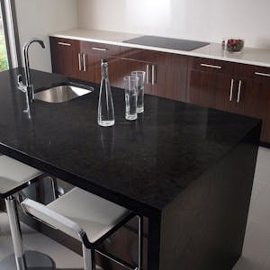 Image number 34 of the current section of black-kitchen-countertops in Cosentino Canada
