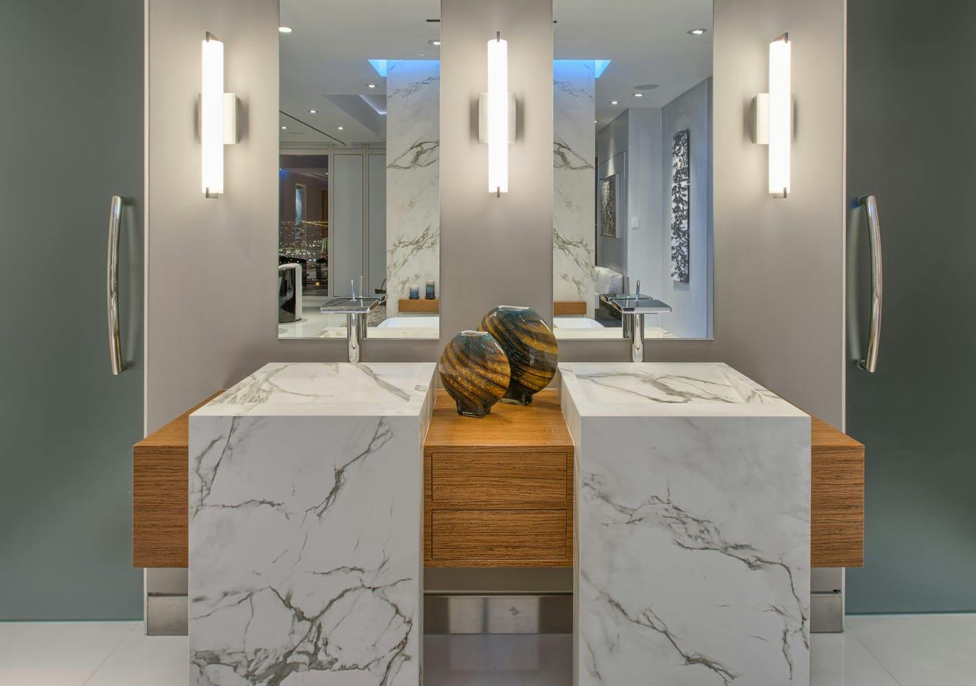 Image number 36 of the current section of Designer bathrooms with unique materials in Cosentino Canada