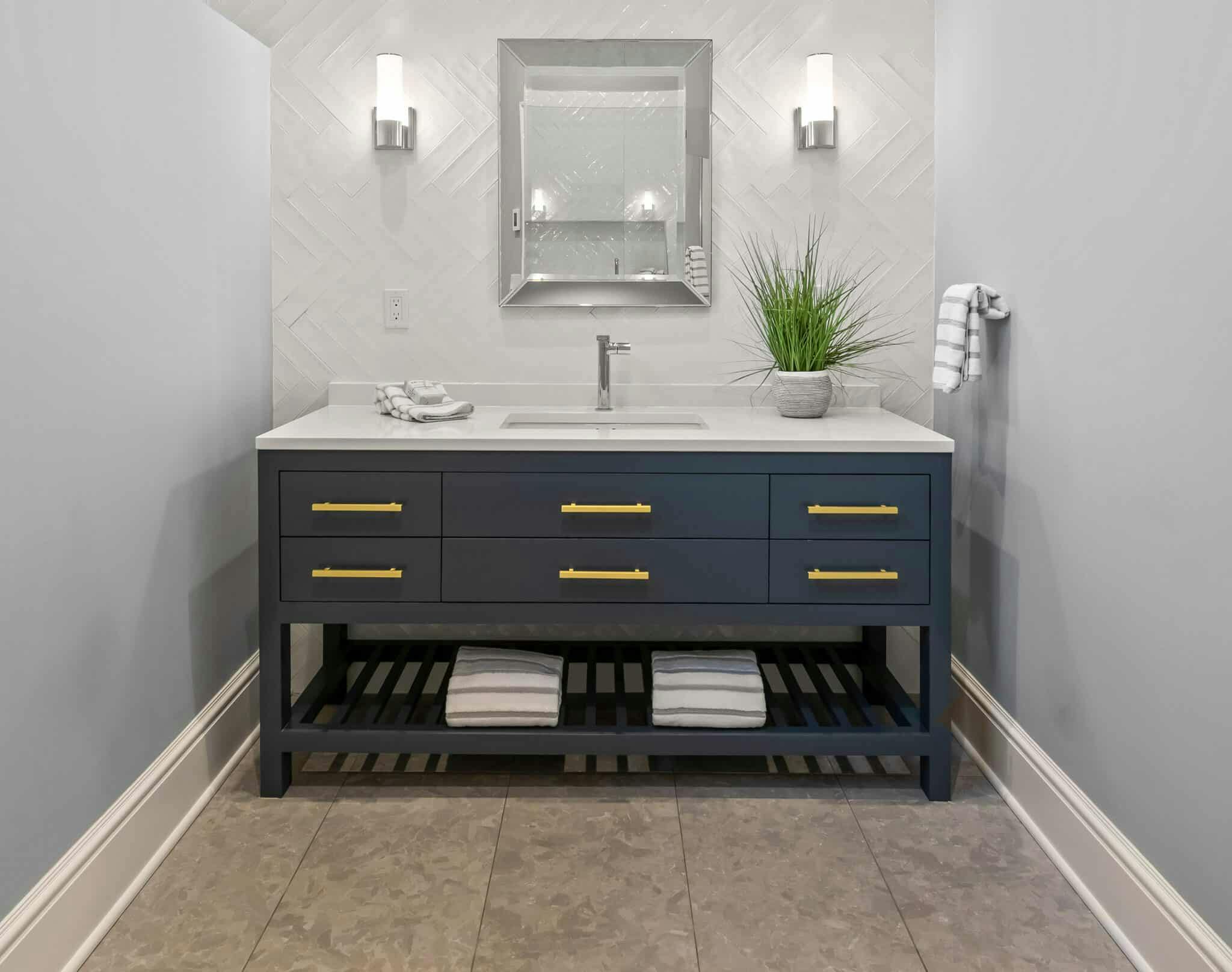 westport-villa-_-main-house-interior-37-scaled-1 Image 40 of westport villa main house interior 37 scaled 1.jpg?auto=format%2Ccompress&ixlib=php 3.3 in A historic 1930s villa brought back to life - Cosentino