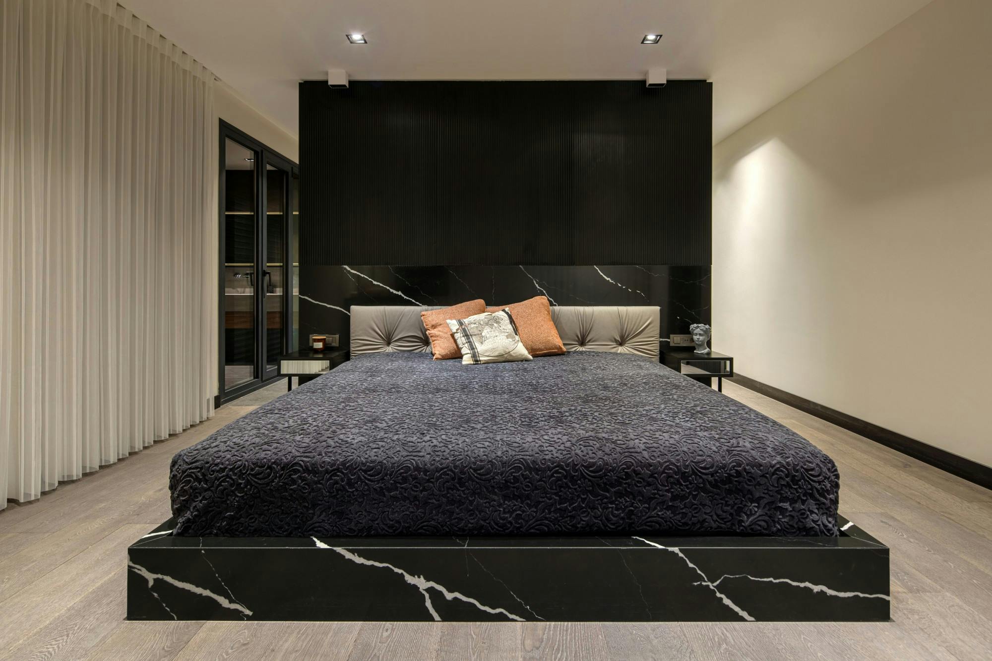 ZMY_0212-1 ZMY_0212-1