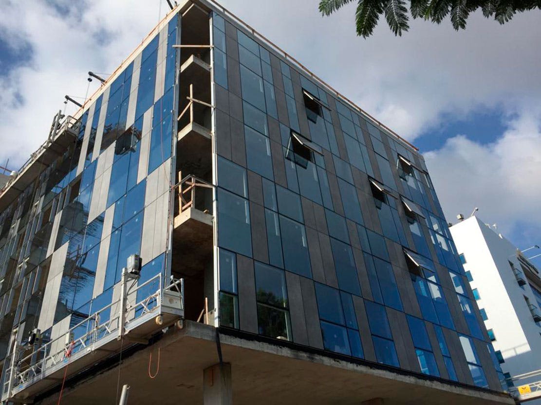 Ilan-Center-3 Ilan-Center-3