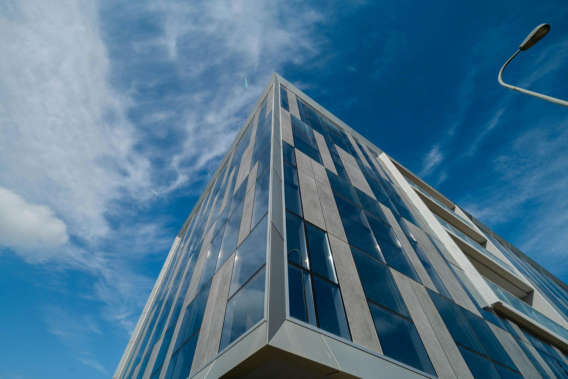 OSA_7607 Image 53 of OSA 7607.jpg?auto=format%2Ccompress&ixlib=php 3.3 in DKCW System - Cosentino