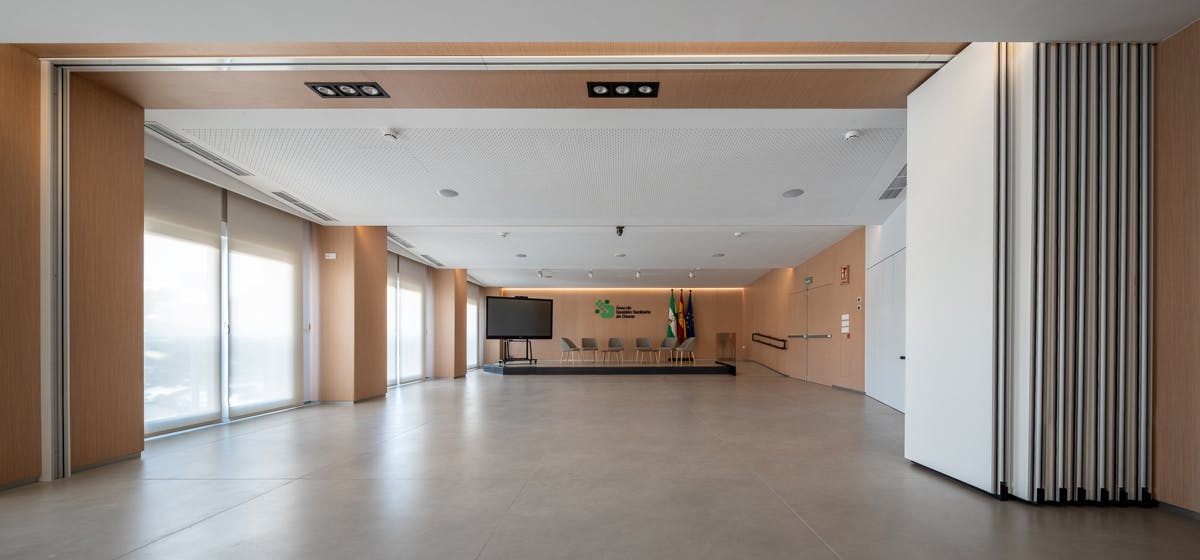 Image number 32 of the current section of The assembly hall of the Osuna Hospital in Seville opens a new chapter with Dekton in Cosentino Canada