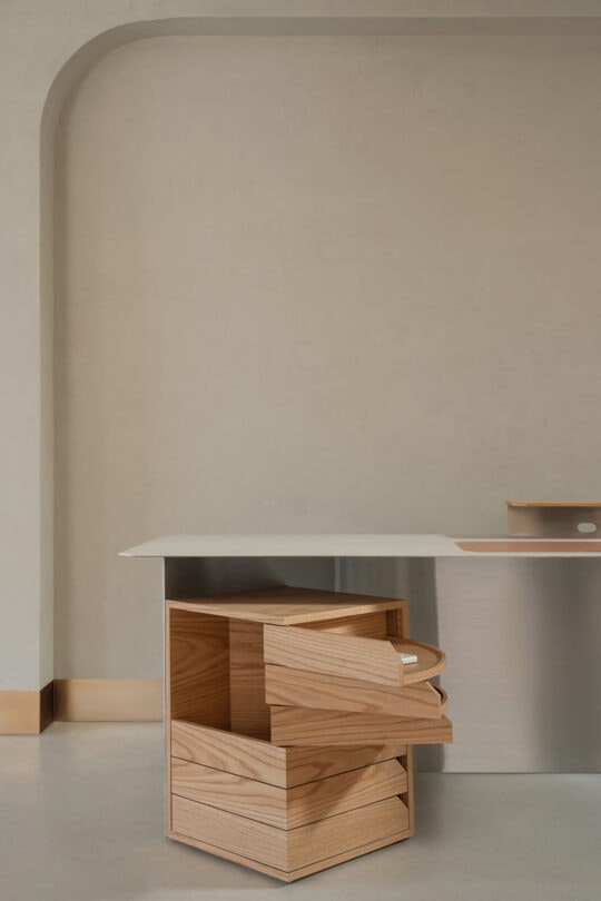 CosentinoCapsuleCollection2024_NateleeCocks_034 CosentinoCapsuleCollection2024_NateleeCocks_034