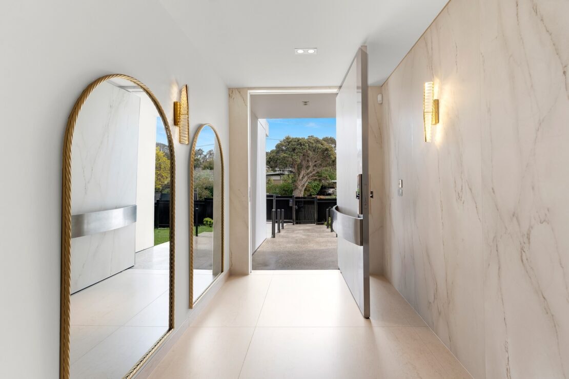 Doncaster House (20) Doncaster House (20)