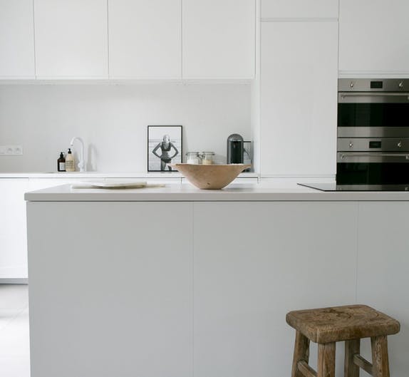 Image number 32 of the current section of Karine Köng's Minimalist Kitchen in Cosentino UK