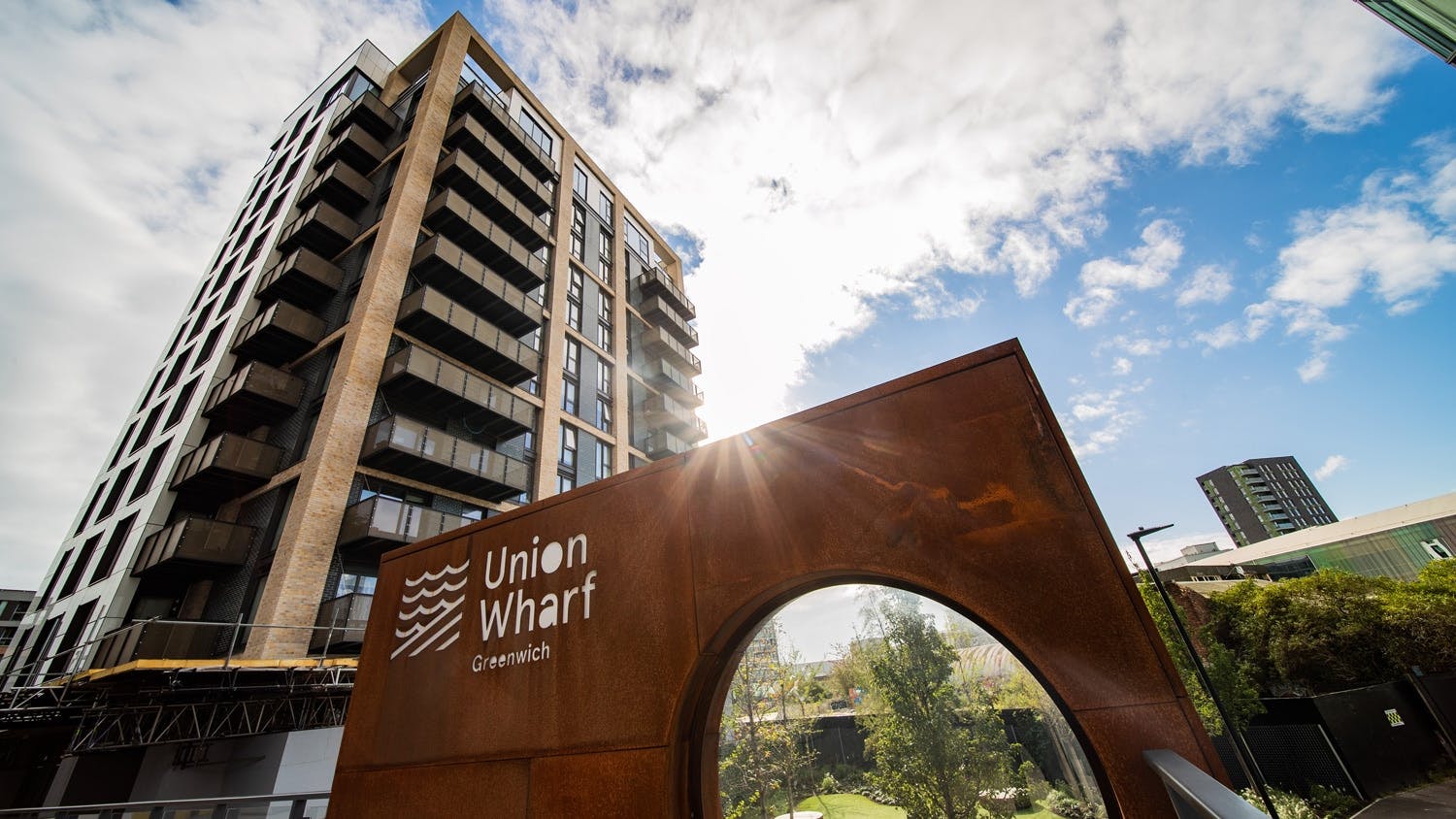 Image number 41 of the current section of Union Wharf in Cosentino UK