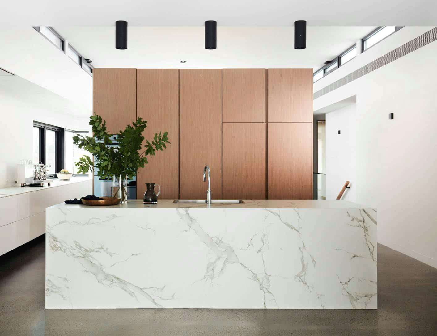 Image number 32 of the current section of Warranty | Dekton in Cosentino UK
