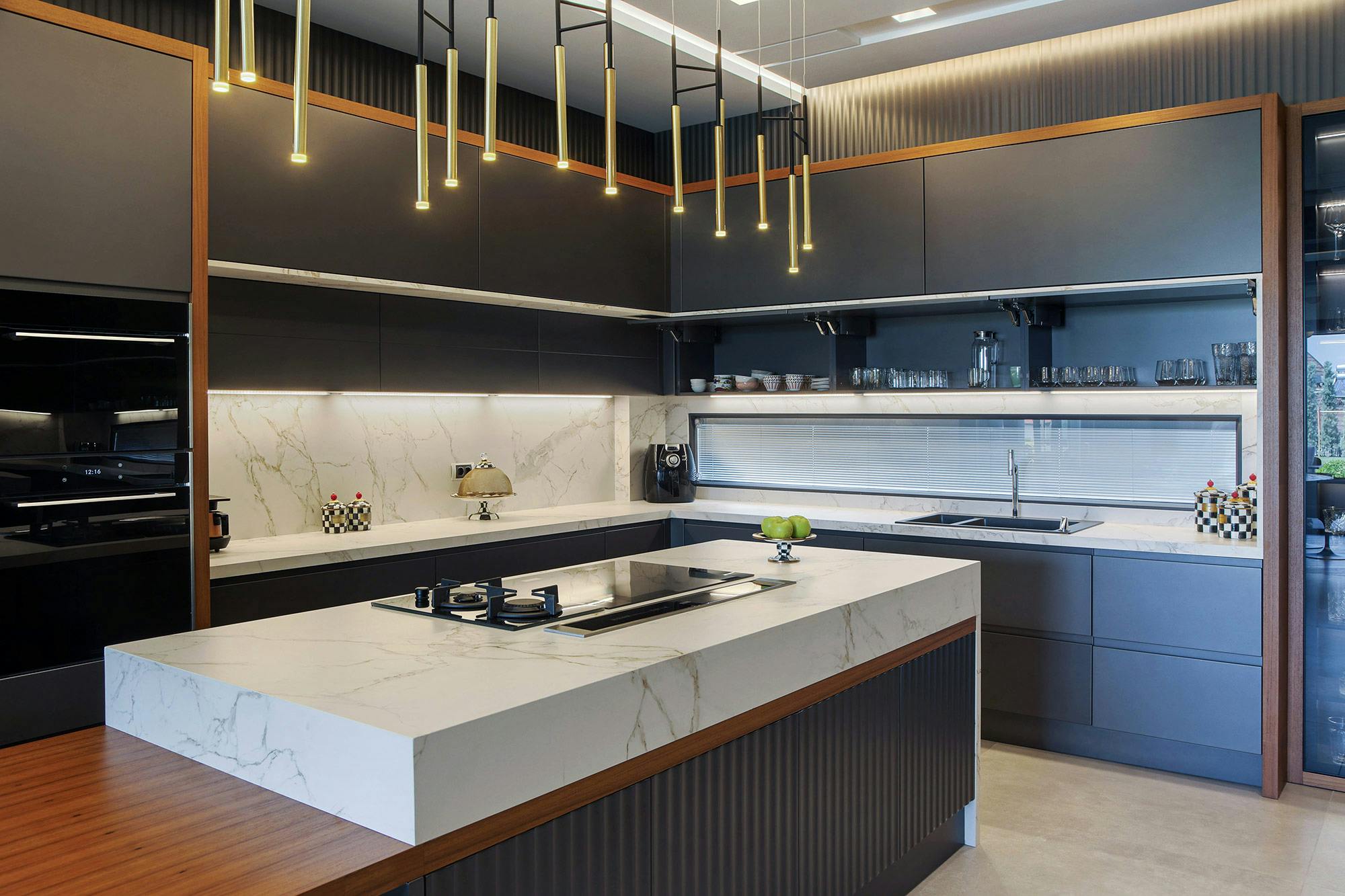 Image number 46 of the current section of Sensa natural granite becomes the centrepiece of a luxury kitchen that doubles as a living space in Cosentino UK