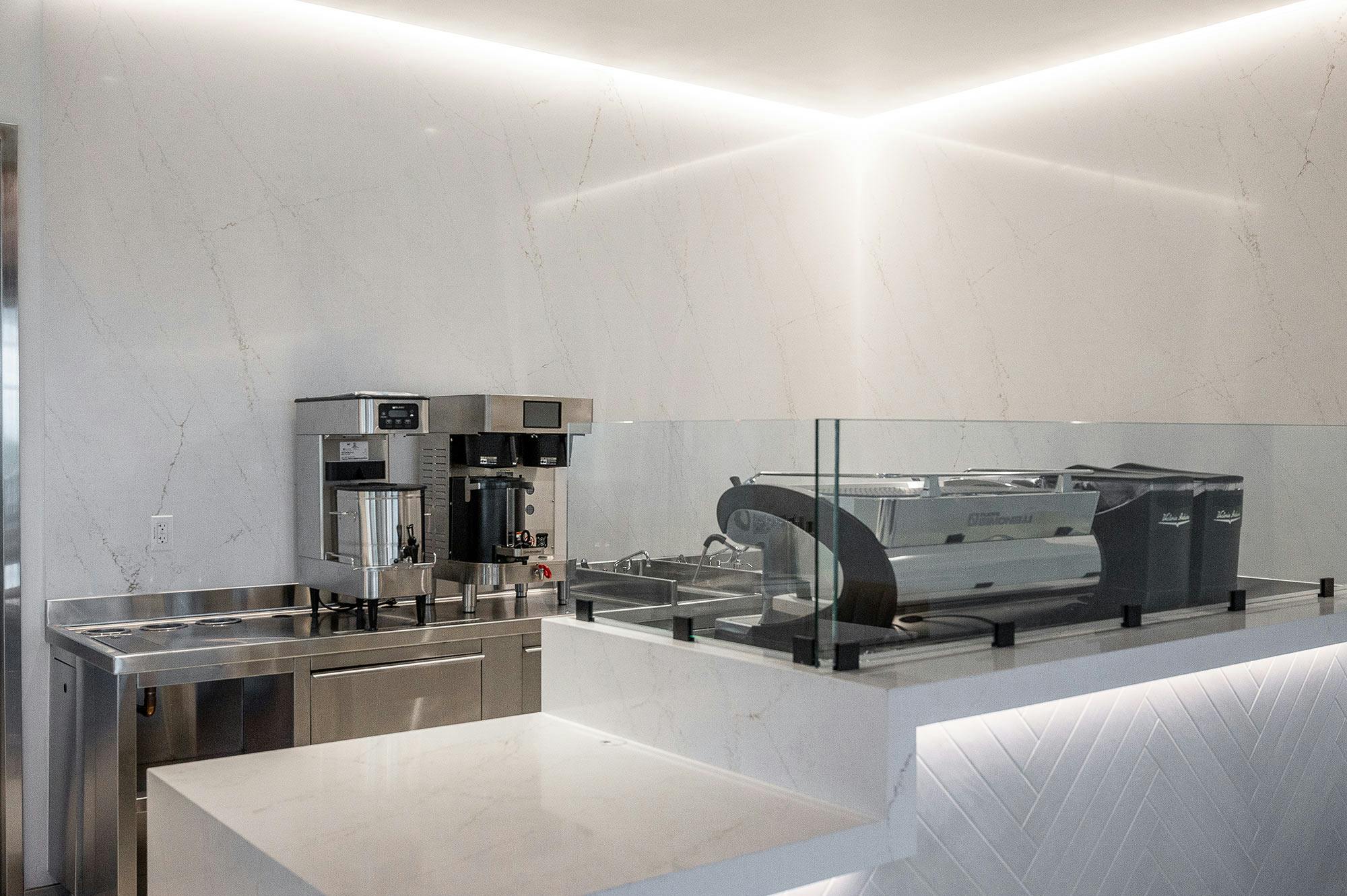 Image number 35 of the current section of Hollo Café in San Francisco’s largest life science and innovation campus features Silestone and Dekton in Cosentino UK